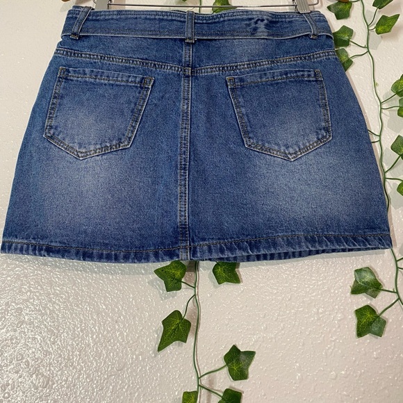 I JOAH Urban Basics U2B medium mini denim skirt with belt and pockets - Picture 7 of 14